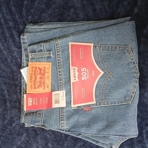 LEVI'S 505 REGULAR JEANS NWT - Picture 1 of 4